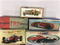 Lot 379 - A LOT OF FIVE MODEL CARS