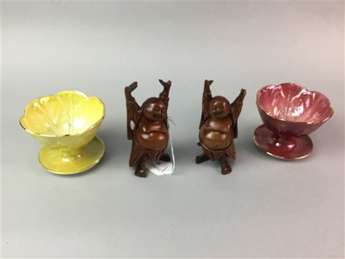 Lot 32 - A SET OF SIX BESWICK SUNDAE DISHES AND TWO CARVED FIGURES