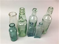 Lot 211 - A LOT OF VINTAGE BOTTLES