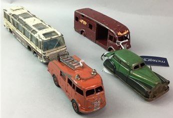 Lot 147 - A LOT OF FOUR MODEL VEHICLES