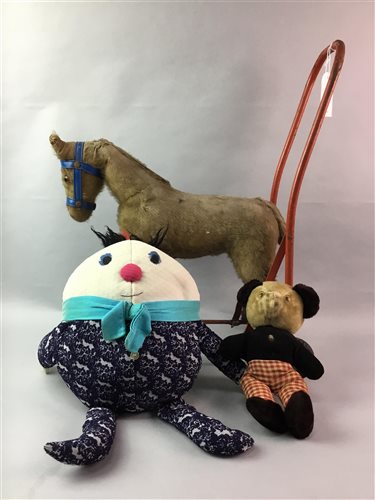 Lot 187 - A GROUP OF VINTAGE TOYS, TEDDY BEARS AND A PUSH ALONG HORSE
