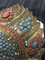 Lot 975 - A TIBETAN JEWELLED WALL MASK AND A PLAQUE