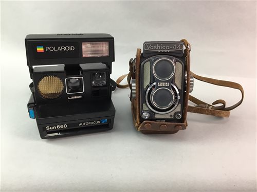 Lot 263 - A VINTAGE YASHICA CAMERA, PENTAX CAMERA, LENS, AND OTHER CAMERA ACCESSORIES
