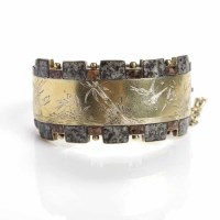 Lot 37 - VICTORIAN SILVER AND GILT HARDSTONE BANGLE...