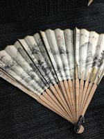 Lot 925 - A JAPANESE HAND PAINTED FAN