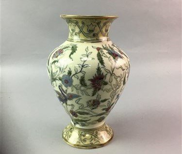 Lot 252 - A 20TH CENTURY HAND PAINTED VASE