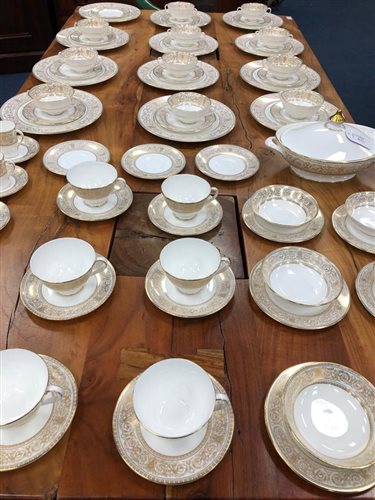 Lot 44 - ROYAL DOULTON WHITE AND GOLD 'SOVEREIGN' DINNER SERVICE