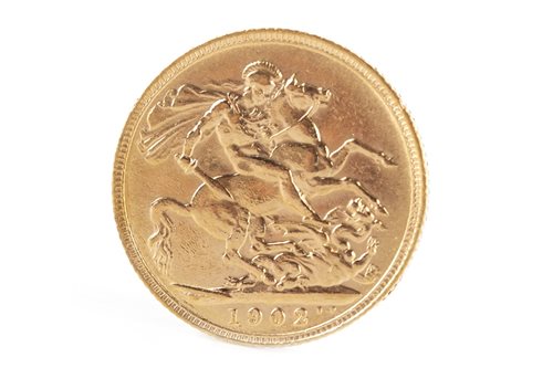Lot 528 - A GOLD SOVEREIGN, 1902