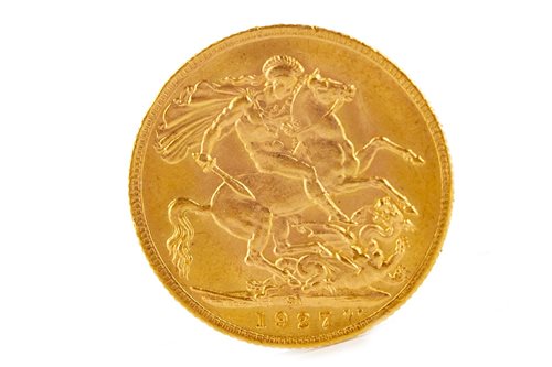 Lot 548 - A GOLD SOVEREIGN, 1927