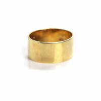 Lot 94 - EIGHTEEN CARAT GOLD WEDDING BAND marked for...