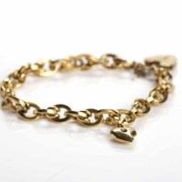 Lot 98 - EARLY TWENTIETH CENTURY GOLD BRACELET the...