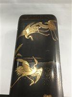 Lot 1003 - A JAPANESE LACQUERED BOX