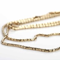 Lot 134 - EIGHTEEN CARAT GOLD BELCHER CHAIN formed by...