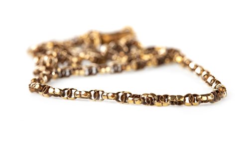 Lot 114 - A LATE VICTORIAN CHAIN NECKLACE
