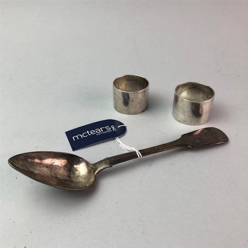Lot 2 - A 19TH CENTURY RUSSIAN SILVER TABLE SPOON AND A PAIR OF NAPKIN RINGS