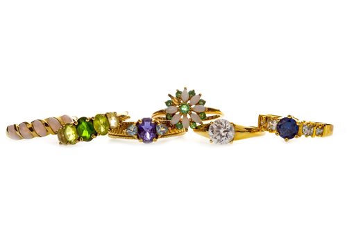 Lot 133 - SIX GEM SET RINGS