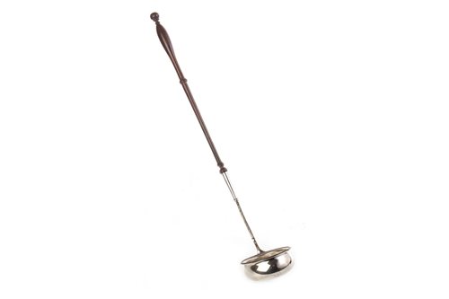 Lot 820 - A SILVER TODDY LADLE WITH TURNED WOOD HANDLE
