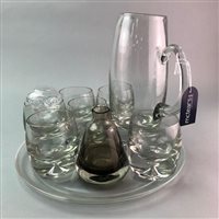 Lot 117 - A GLASS CHARGER AND A WATER SET