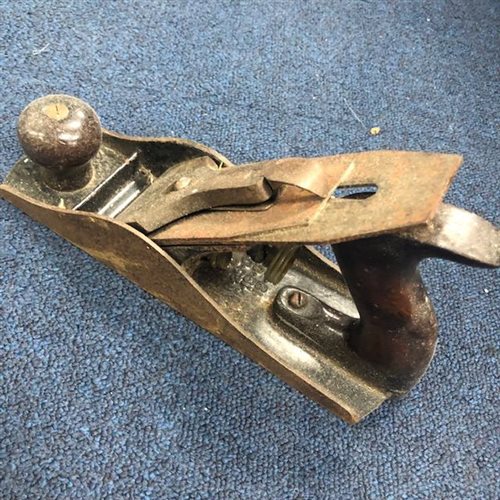 Lot 41 - A COLLECTION OF VINTAGE TOOLS