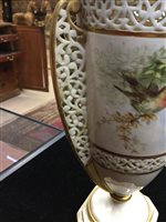 Lot 1212 - A WORCESTER GRAINGER & CO. DOUBLE HANDLED VASE AND COVER