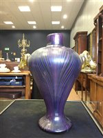 Lot 1214 - A LATE 19TH CENTURY CONTINENTAL GLASS VASE