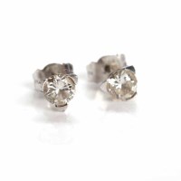 Lot 162 - PAIR OF DIAMOND STUD EARRINGS each set with a...