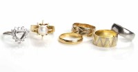 Lot 170 - GROUP OF GOLD RINGS comprising a platinum...