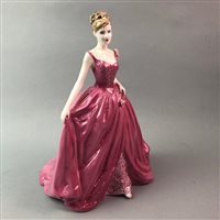 Lot 71 - A LOT OF ROYAL DOULTON AND OTHER FIGURES