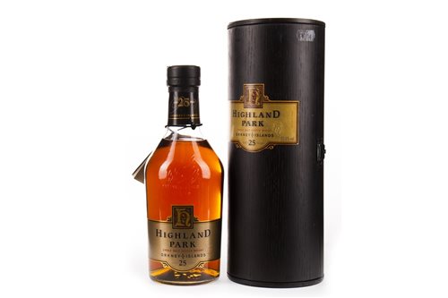 Lot 113 - HIGHLAND PARK AGED 25 YEARS