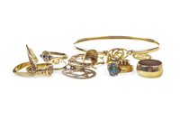 Lot 196 - A COLLECTION OF GOLD JEWELLERY