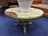 Lot 254 - A BRASS AND ONYX STYLE CIRCULAR COFFEE TABLE