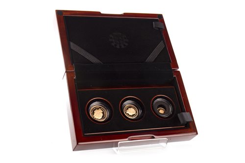 Lot 590 - THE ROYAL MINT THE SOVEREIGN 2015 THREE COIN SET