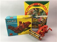 Lot 275 - A LOT OF VINTAGE TOYS AND PUZZLES INCLUDING CORGI AND AIRFIX