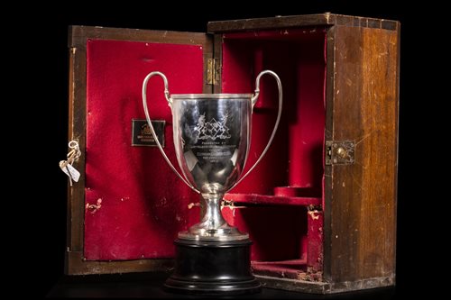 Lot 1932 - EARLY 20TH CENTURY SILVER CURLING TROPHY