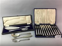 Lot 221 - A COLLECTION OF CASED AND LOOSE FLATWARE