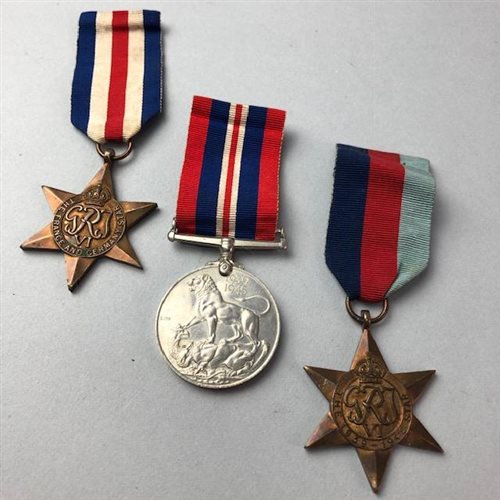 Lot 86 - A WWII 1939-45 SERVICE MEDAL AND OTHER MEDALS
