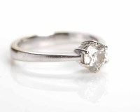 Lot 265 - DIAMOND SOLITAIRE RING the brilliant cut...