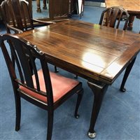 Lot 244 - A MAHOGANY DINING TABLE WITH FIVE CHAIRS