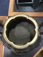 Lot 1078 - A LARGE CHINESE BRONZE CENSER