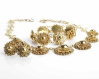 Lot 277 - SUITE OF SILVER GILT JEWELLERY MARKED SIAM...