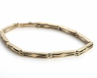 Lot 280 - EARLY TWENTIETH CENTURY NINE CARAT GOLD...