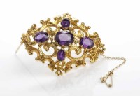 Lot 297 - VICTORIAN STYLE BROOCH of overall rhombic form,...