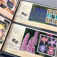 Lot 345 - A LOT OF FIRST DAY COVERS FROM 2004