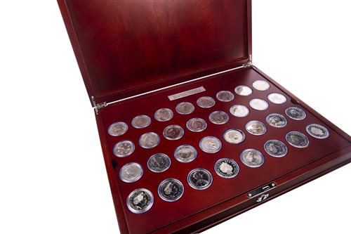 Lot 531 - THE QUEEN ELIZABETH II ROYAL CROWN COLLECTION