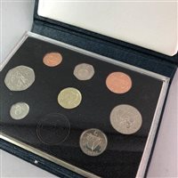 Lot 425 - A LOT OF UK COINS AND COIN SETS