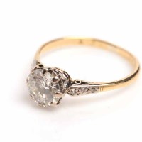 Lot 335 - FINE DIAMOND SOLITAIRE RING the brilliant cut...