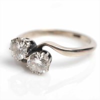 Lot 348 - DIAMOND TWO STONE RING the brilliant cut...