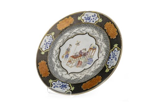 Lot 1120 - A CHINESE FAMILLE ROSE PLATE