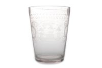 Lot 1238 - AN EARLY NINETEENTH CENTURY ETCHED GLASS TUMBLER