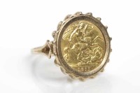 Lot 362 - HALF SOVEREIGN RING dated 1911, in a nine...